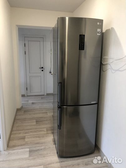 Холодильник бу LG