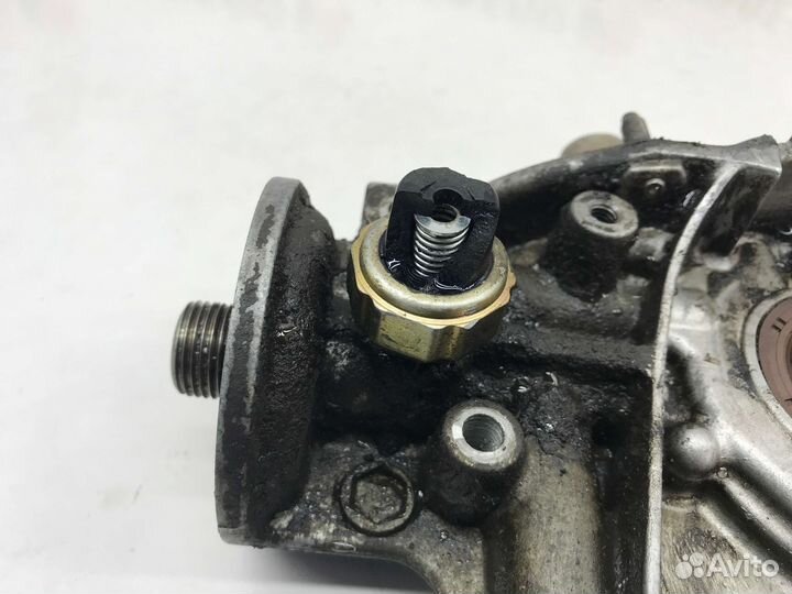 Насос масляный двс Daihatsu Gran Move 2000 г.в