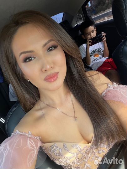 Макияж и прическа