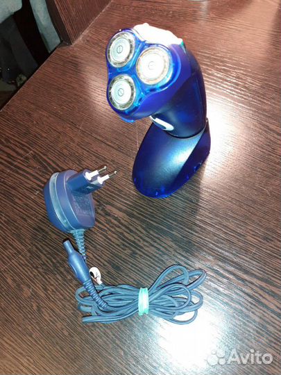 Электробритва Philips hq6707