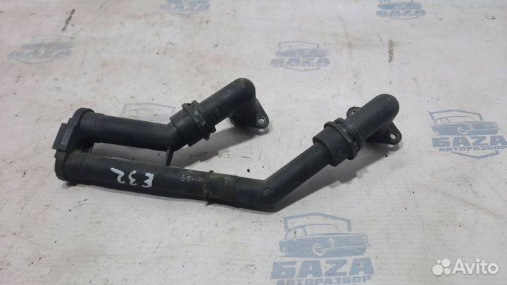 Патрубок радиатора печки Bmw 7-Series E32 M30B30