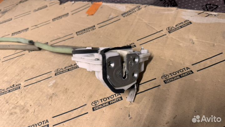 Замок двери Mazda Cx-5 KB9G73310, задний левый