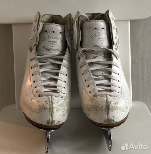 Фигурные коньки risport 205