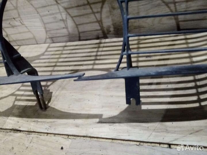 Решетка вентилятора Mercedes-Benz E-class W210