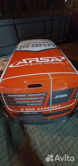 Оклейщик, оклейка авто в рекламу,оклейка фасадов