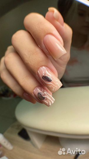 Аппаратный маникюр