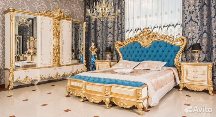 Спальный гарнитур