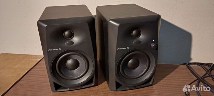 Студийные мониторы pioneer DM-40