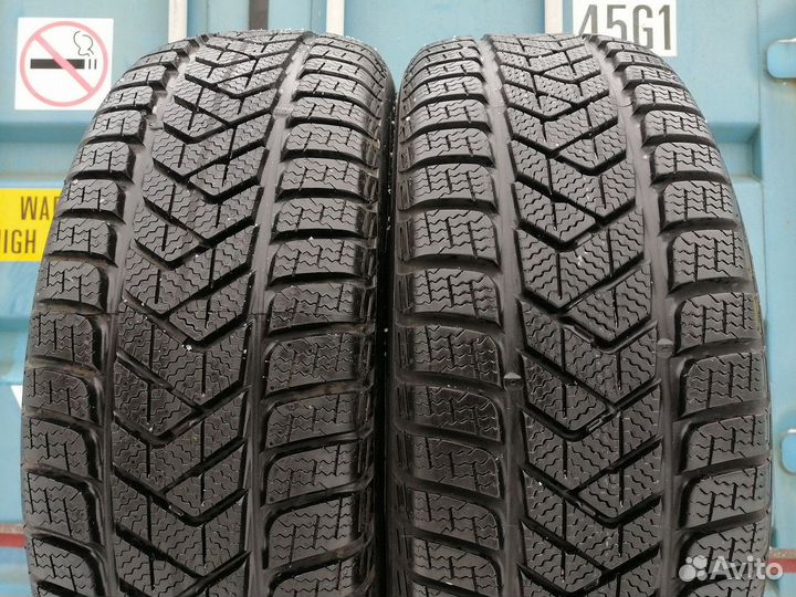 Pirelli Winter Sottozero 3 215/65 R16