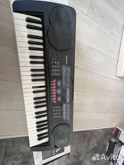 Синтезатор