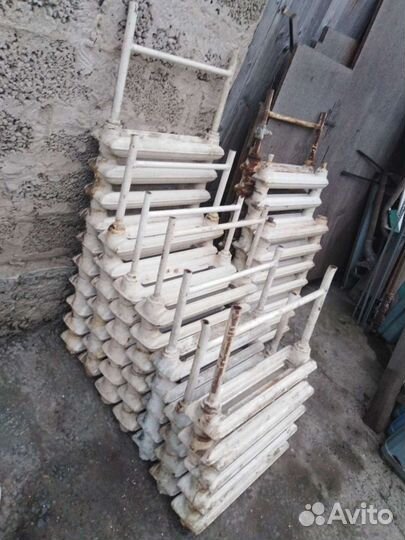 Батарея чугунная