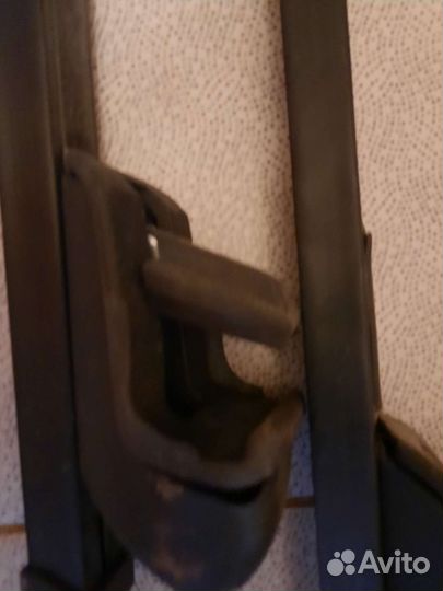 Автомобильный багажник