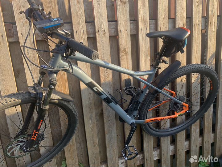 Велосипед GT Avalanche sport
