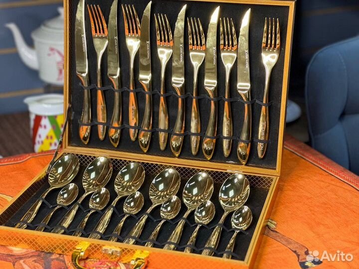 Столовые приборы