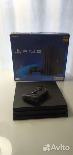 Sony playstation 4 PS4 pro 1tb