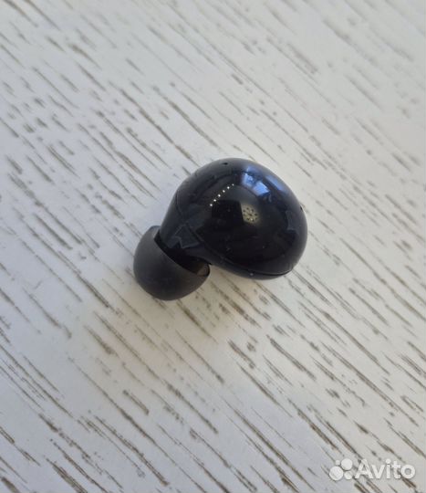 Беспроводные наушники Samsung galaxy buds +