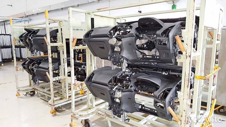 Сборщик (ца) салонов авто