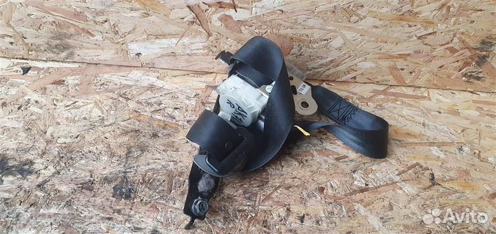 Ремень безопасности передний правый Hyundai i20 2