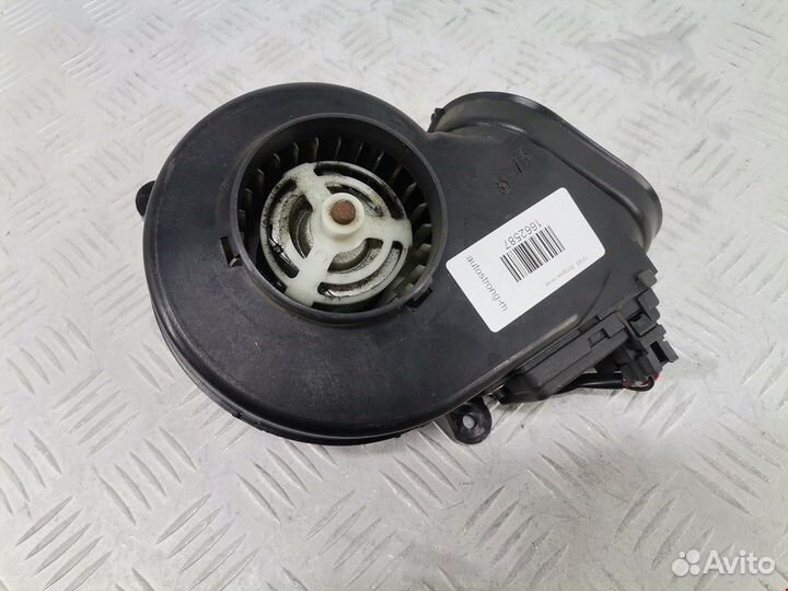 Моторчик печки для Peugeot-Citroen C8 6441AV