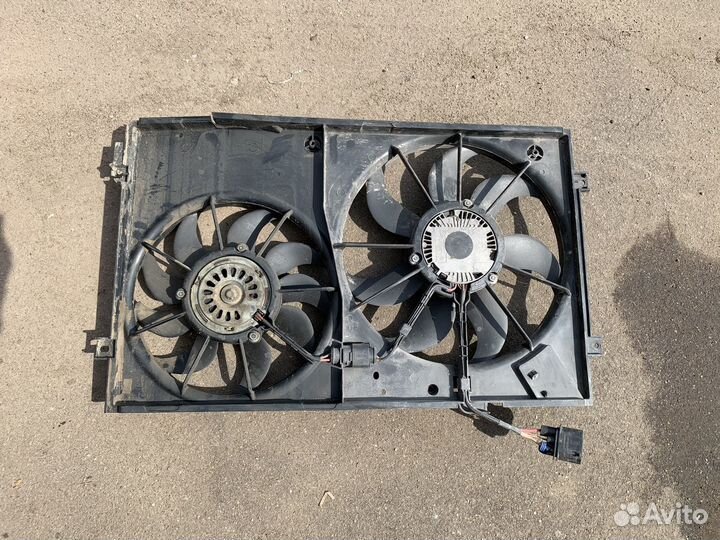 Диффузор радиатора с вентеляторами VAG