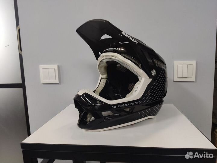 Шлем 100 Aircraft Composite Helmet Black Size M