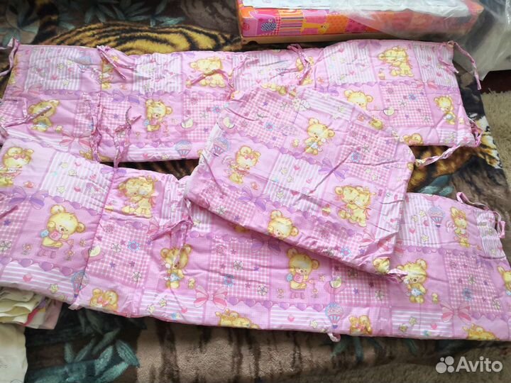 Бортики в детскую кроватку