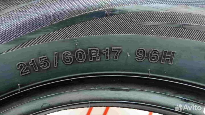 Arivo Traverso ARV H/T 215/60 R17 96H