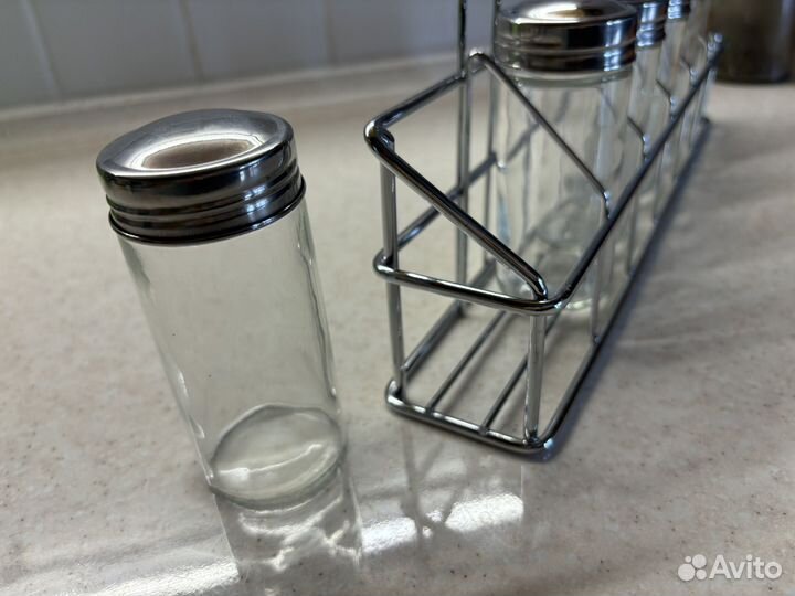 Баночки для специй на подставке новые в упаковке