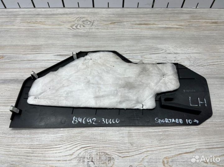 Накладка (кузов внутри) Kia Sportage (SL)