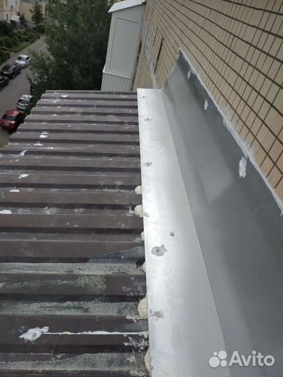 Устранение протечек козырьков и крыш над балконами