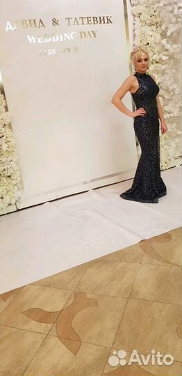 Вечернее платье