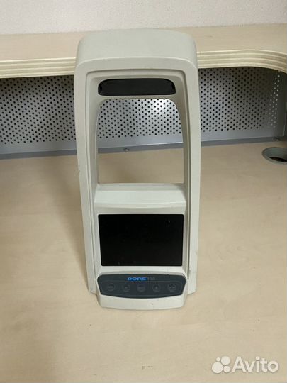 Просмотровый детектор банкнот dors 1100