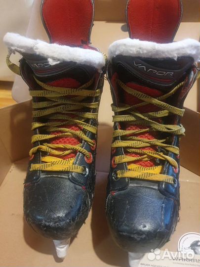 Хоккейные коньки bauer
