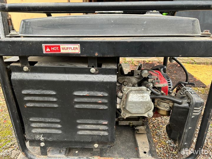 Генератор United Power 3300