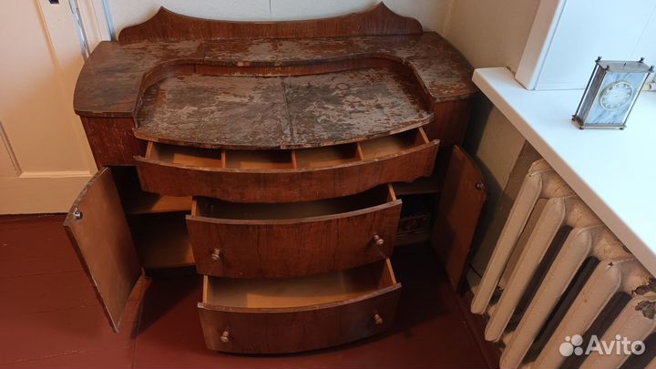 Туалетный стол ретро