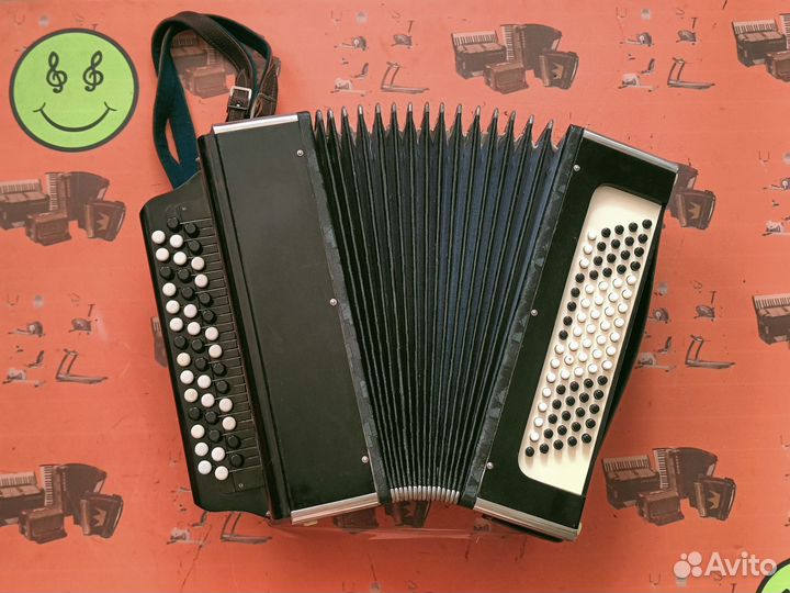 Не баян, а баянчик почти новый редчайший