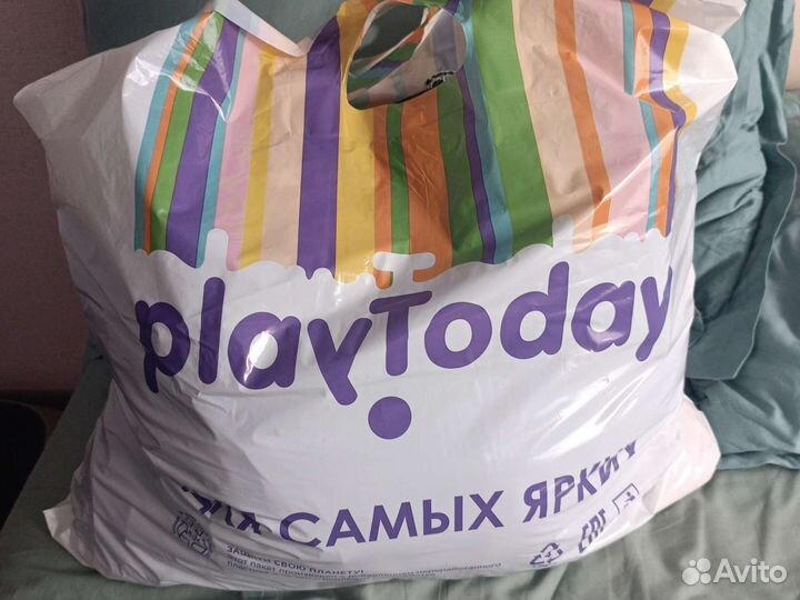 Огромный пакет вещей