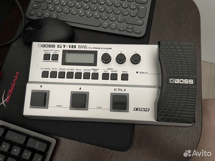 Процессор для басс гитары boss GT - 1B