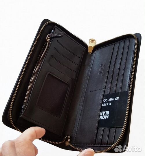 Кошелек MontBlanc с ремешком, Питон