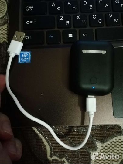 Беспроводные наушники i12