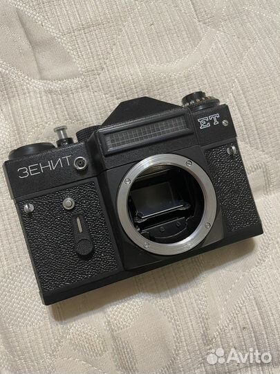 Плёночный фотоаппарат Зенит ET