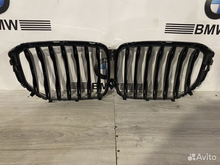 Решётка радиатора/ноздри BMW X7 G07
