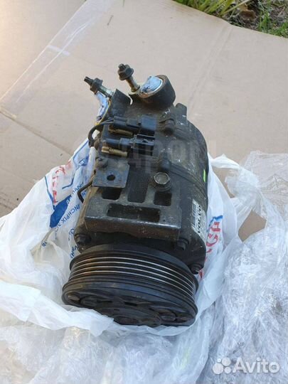 Компрессор кондиционера volvo s80/v70 30780459