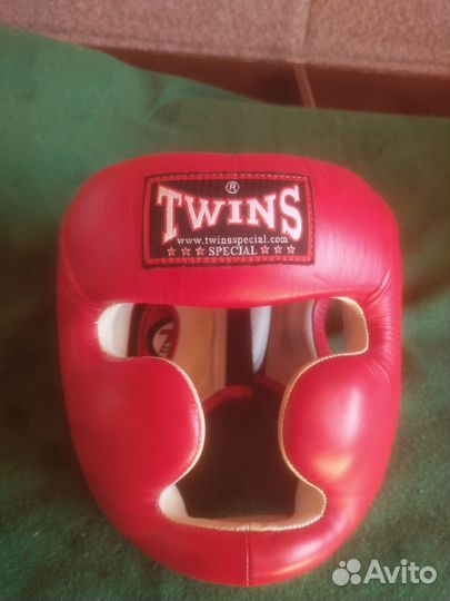 Шлем для бокса twins- М