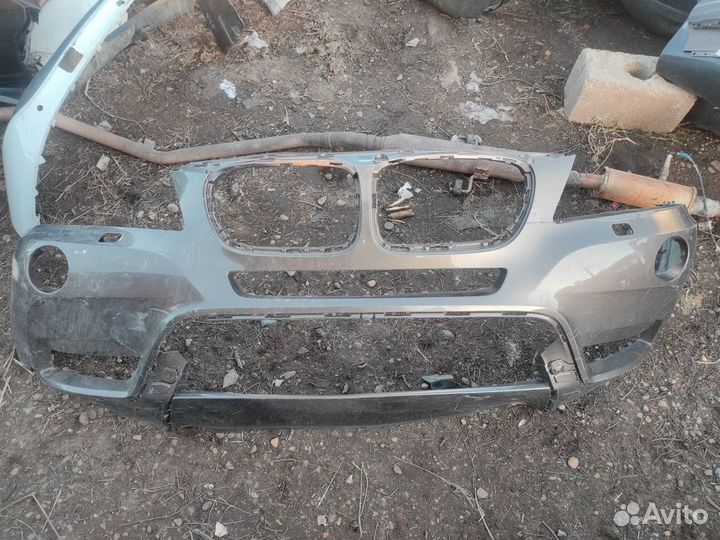 BMW X3 F25 Бампер передний