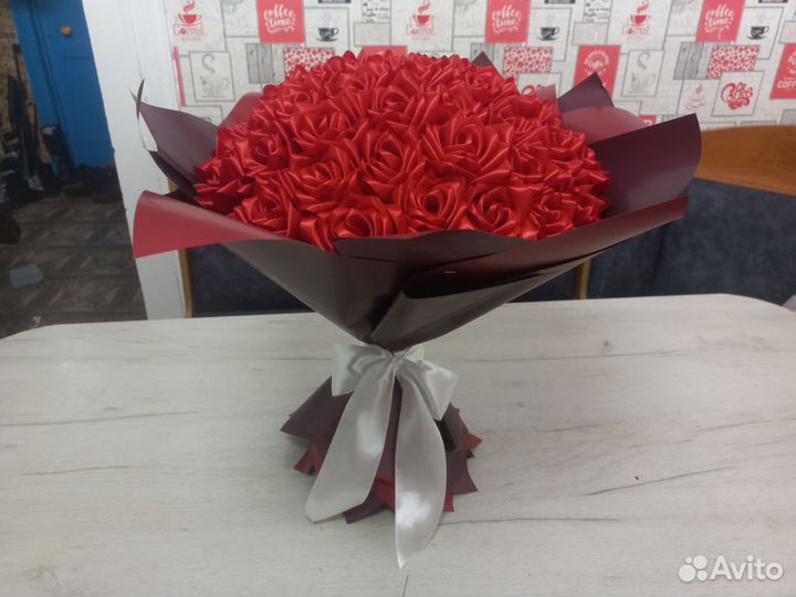 Букет из атласных лент