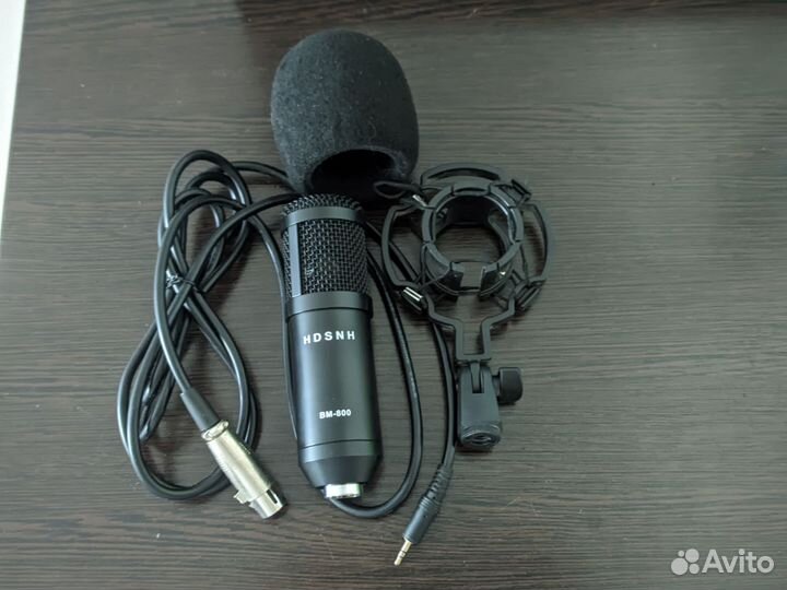Продам микрофон bm-800