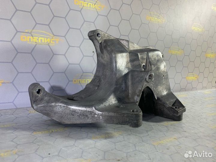 Кронштейн кондиционера Opel Antara Z24SED