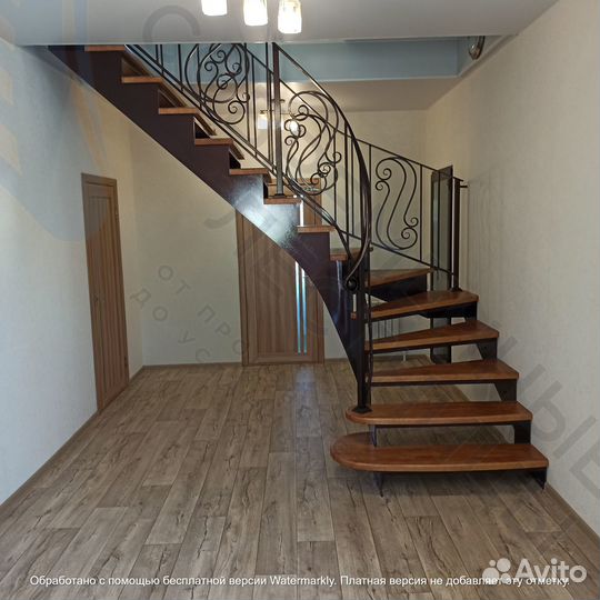 Лестница металлическая