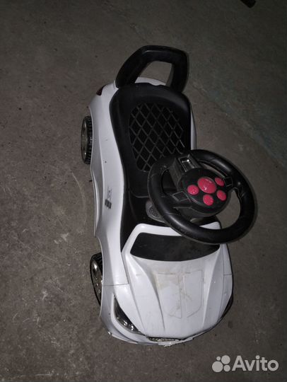 Машинка детская